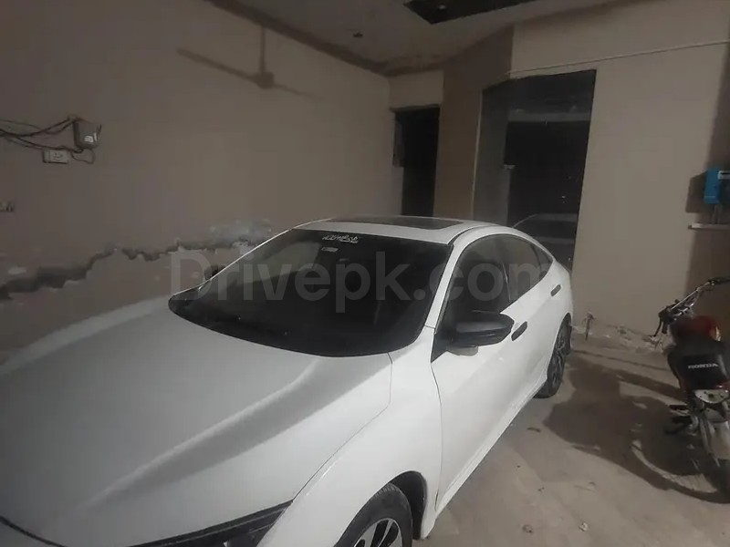 Honda Civic Oriel 2016