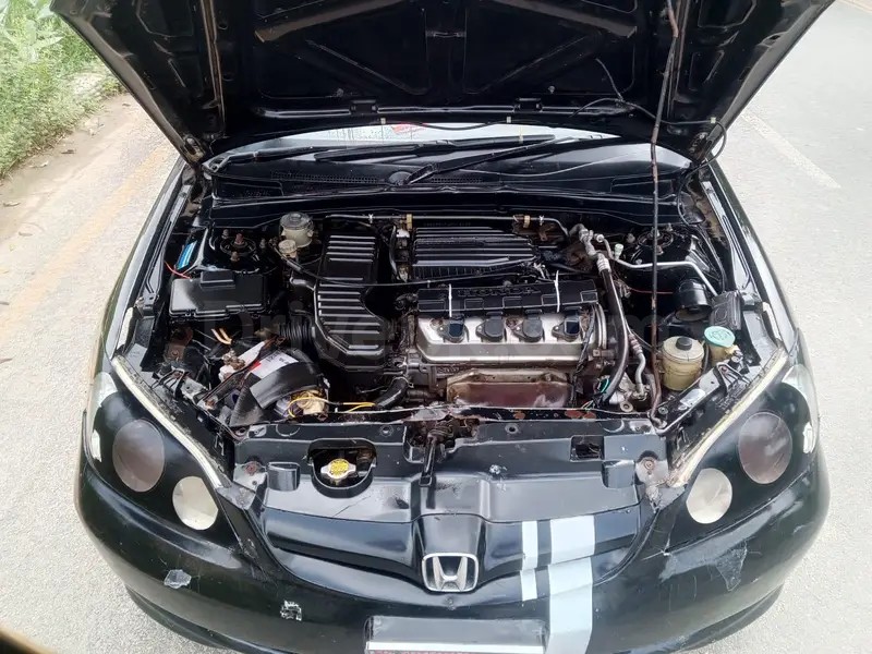 Honda Civic EXi 2004