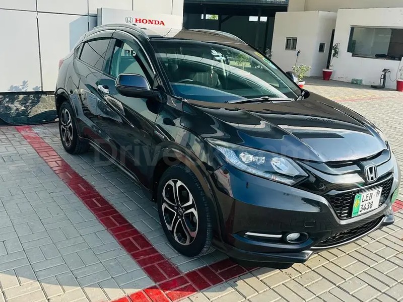 Honda Vezel 2015