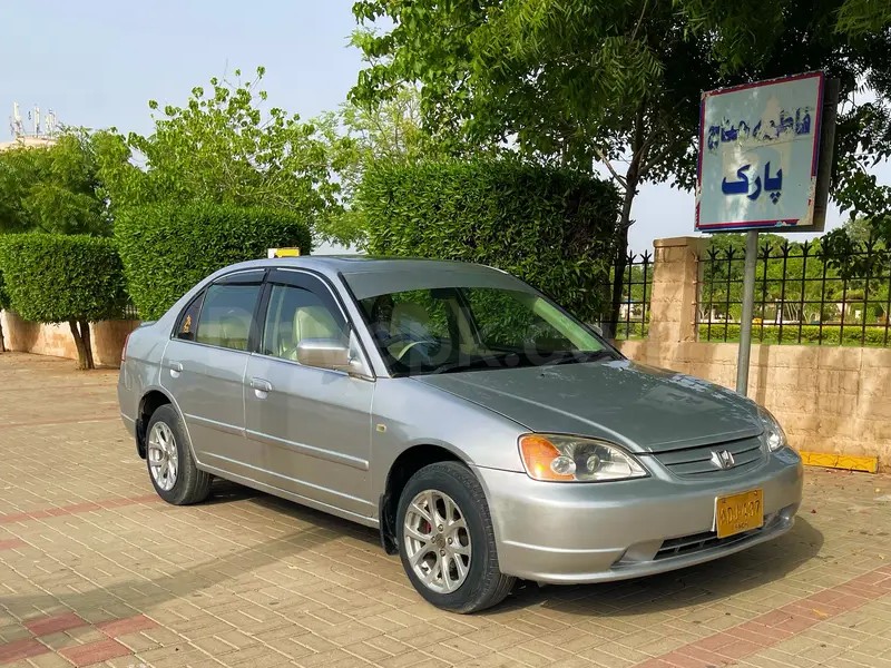 Honda Civic VTi Oriel Prosmatec 2001