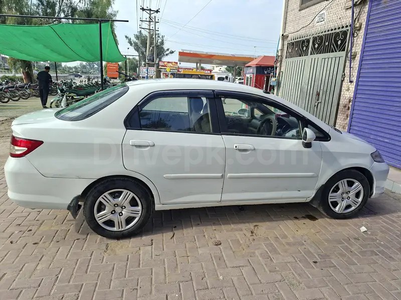 Honda City 2005