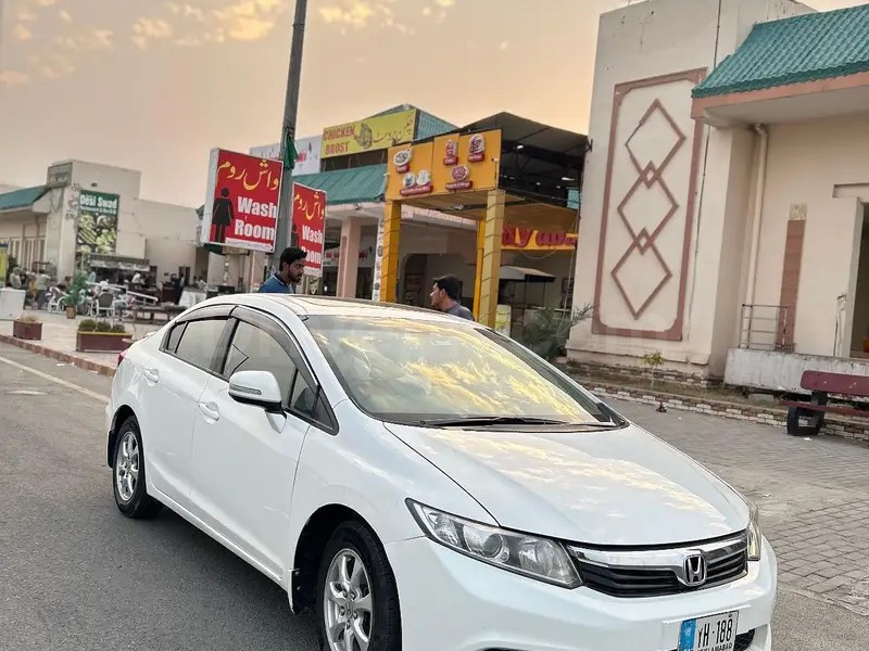 Honda Civic VTi Oriel Prosmatec 2013