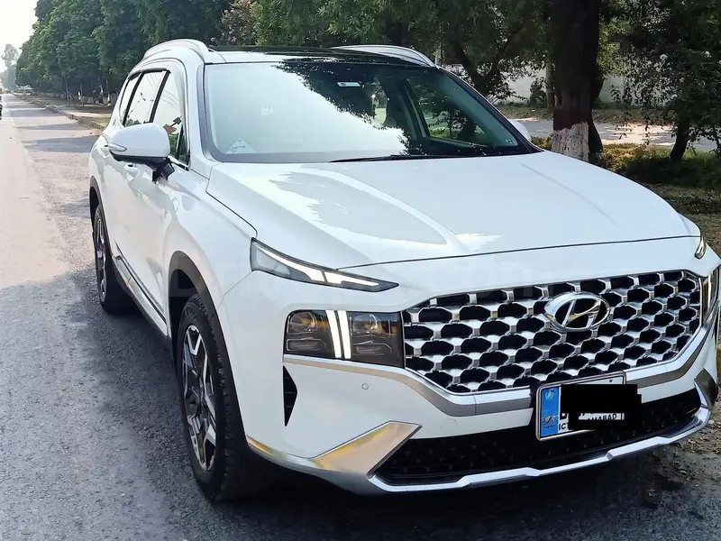 Hyundai Santa Fe 2025