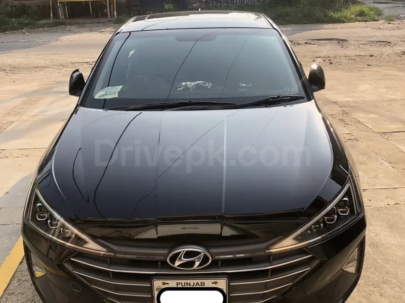 Hyundai Elantra 2023