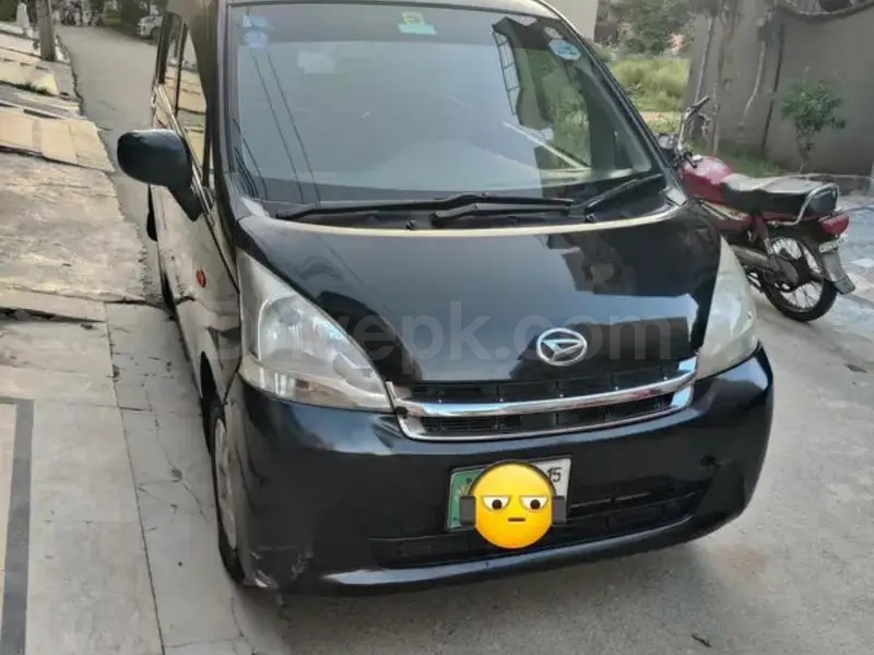 Daihatsu Move 2015