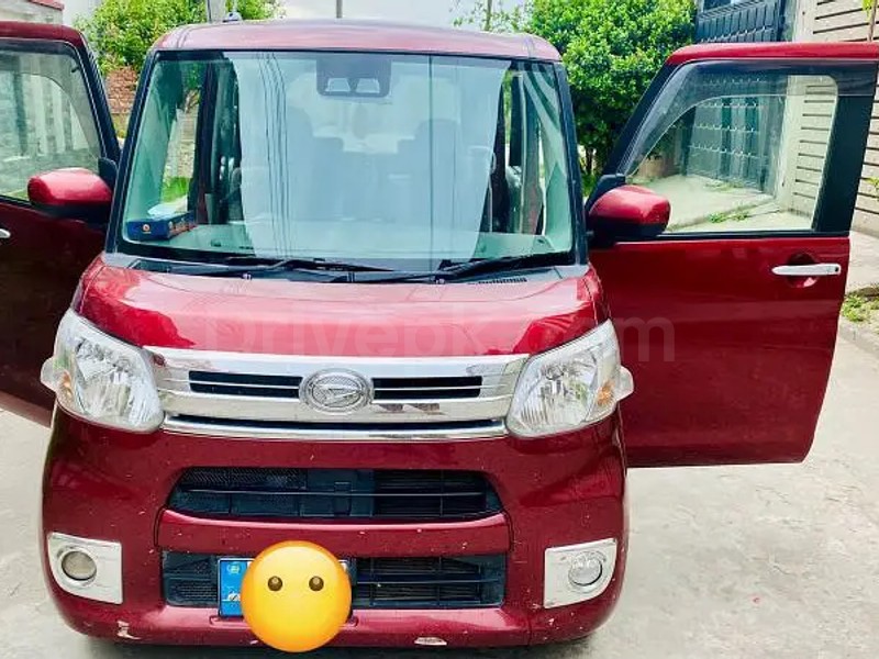 Daihatsu Tanto 2019