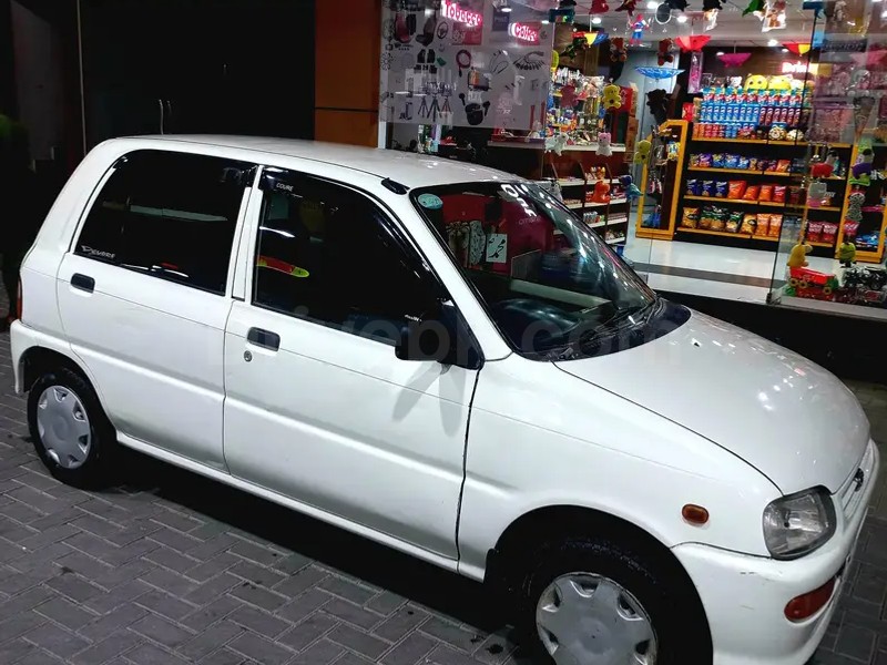 Daihatsu Cuore 2005