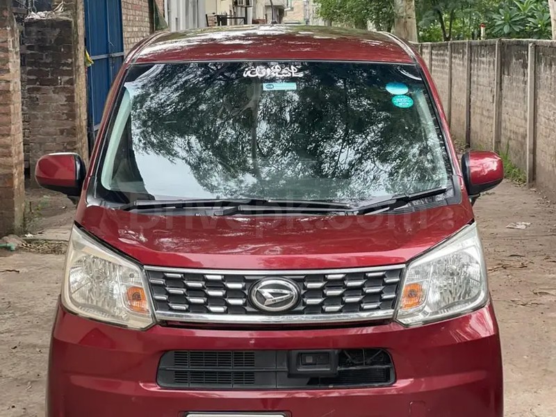 Daihatsu Move 2015