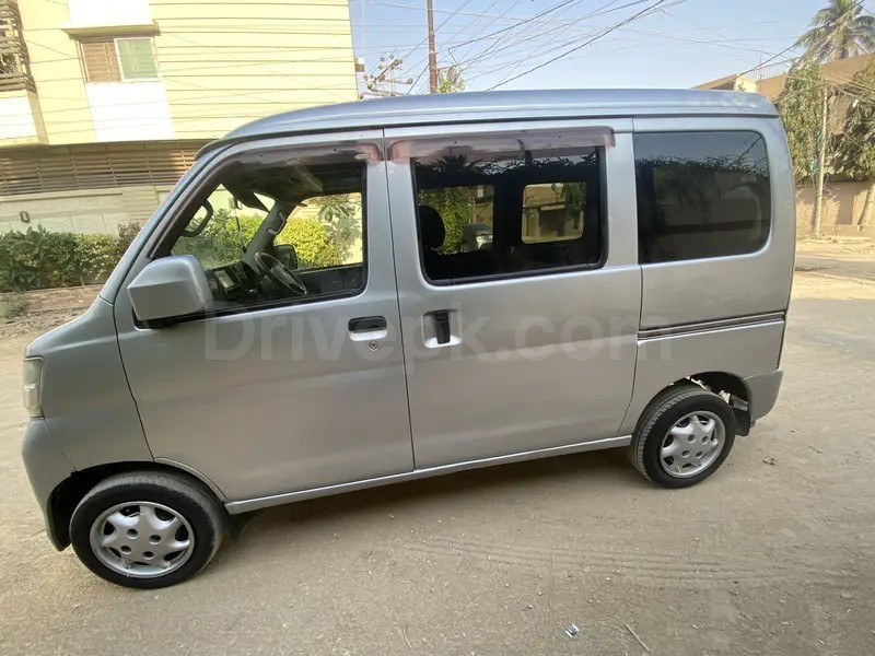 Daihatsu Hijet 2010