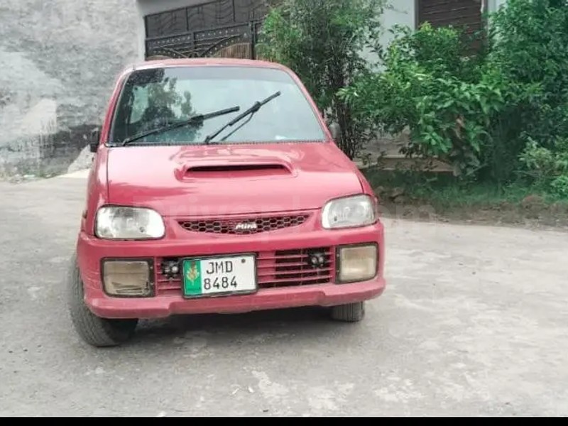 Daihatsu Cuore 2004