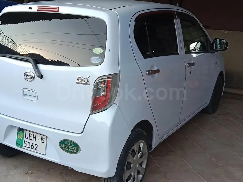 Daihatsu Mira 2013
