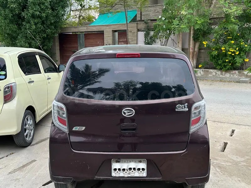 Daihatsu Mira 2014