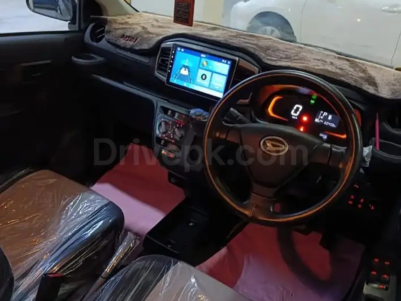 Daihatsu Mira 2019