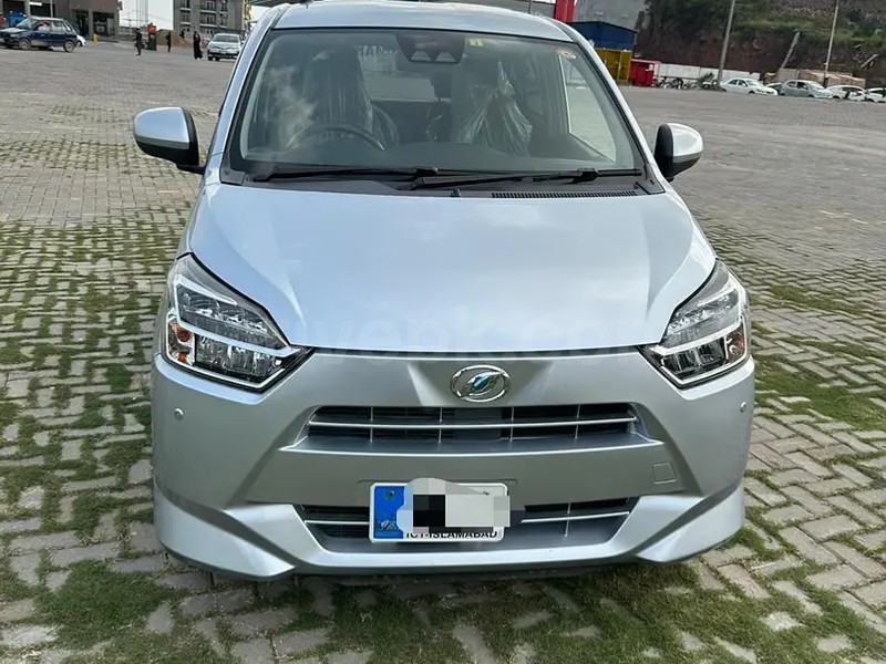 Daihatsu Mira 2019