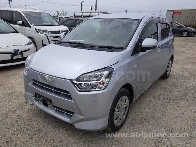 Daihatsu Mira 2022