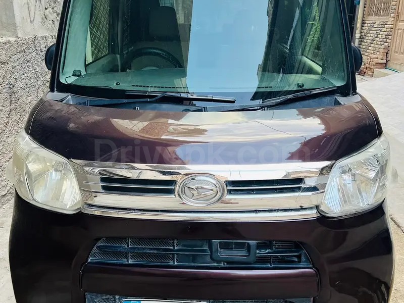 Daihatsu Tanto 2014