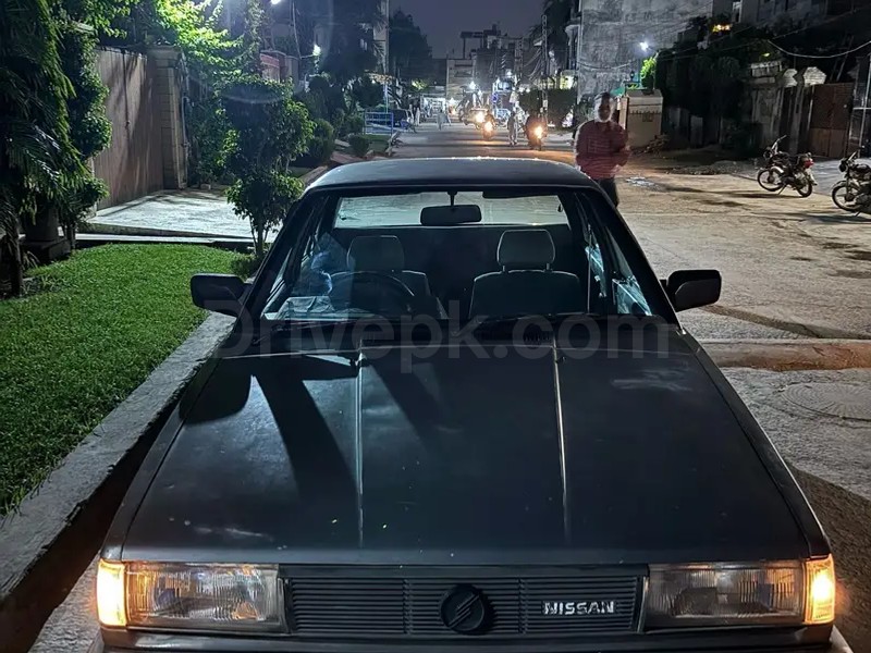 Nissan Sunny 1986