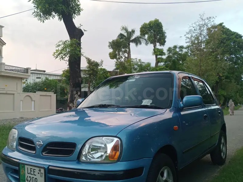 Nissan March 2007