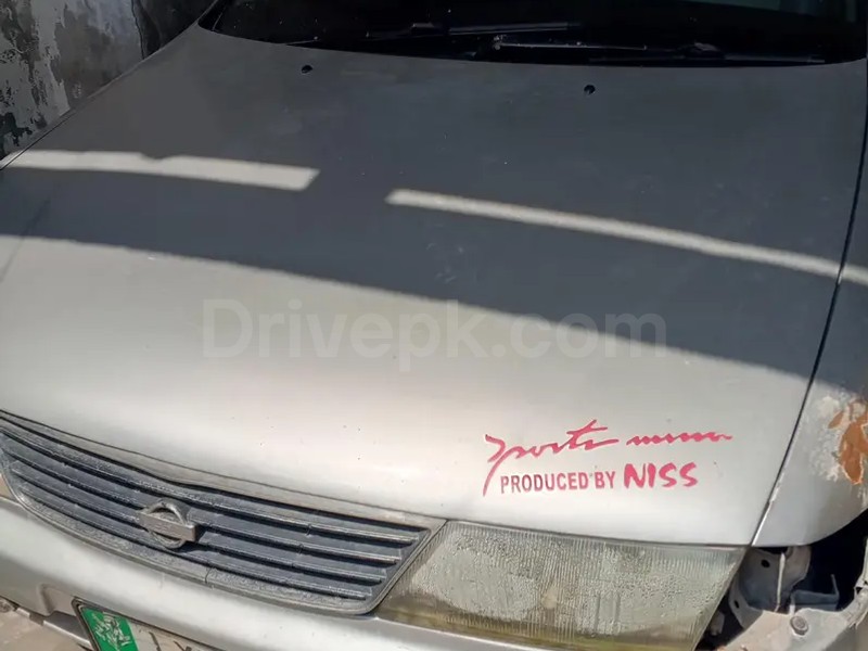 Nissan Sunny 1998
