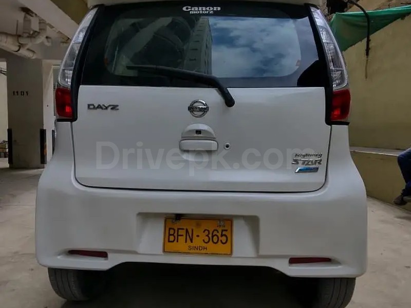 Nissan Dayz Highway Star 2016