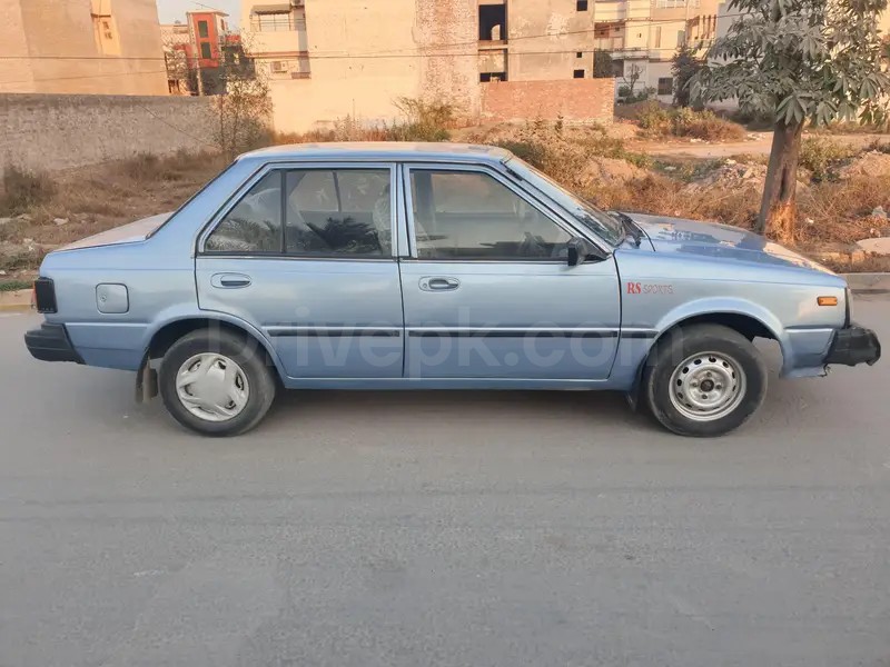 Nissan Sunny 1985