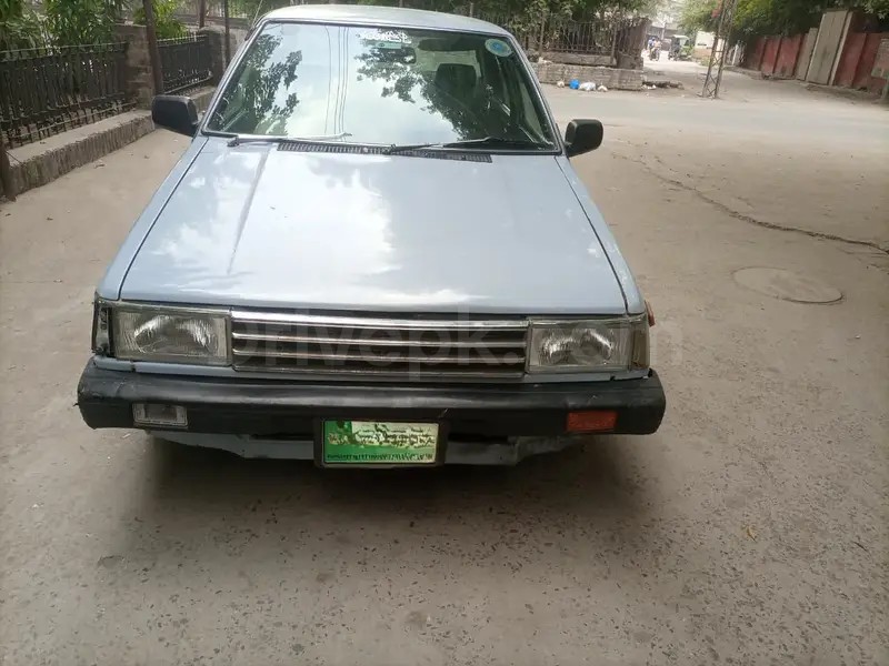 Nissan Sunny 1988