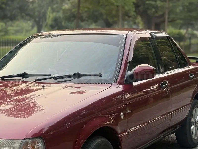 Nissan Sunny 1993