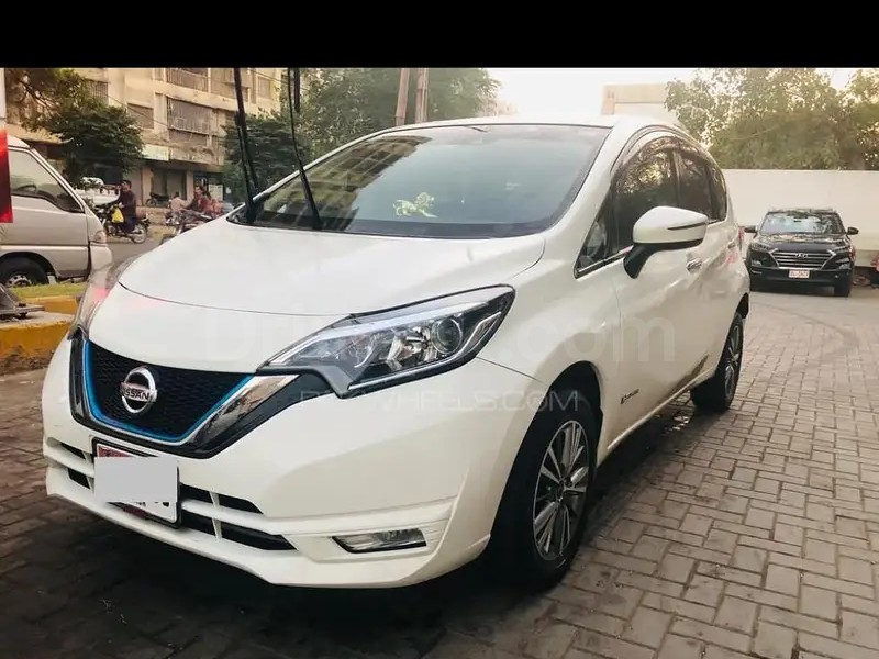 Nissan Note E Power 2018