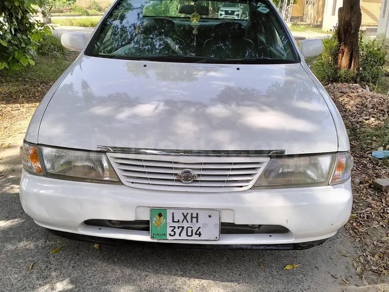 Nissan Sunny 1998