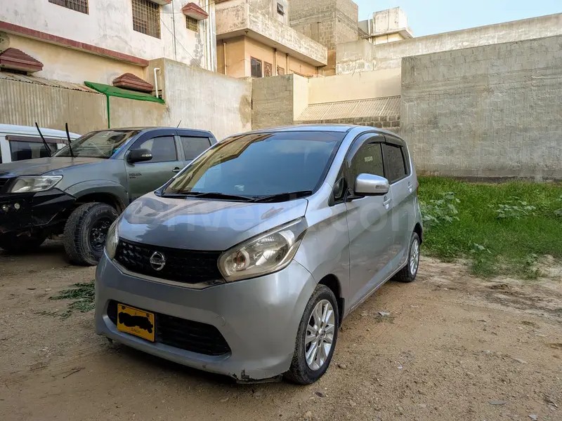 Nissan Dayz 2015