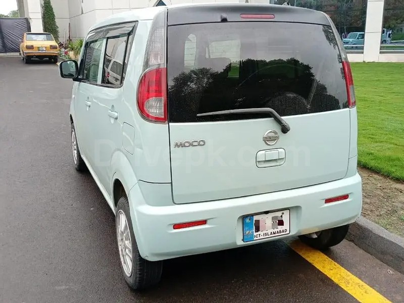 Nissan Moco 2012