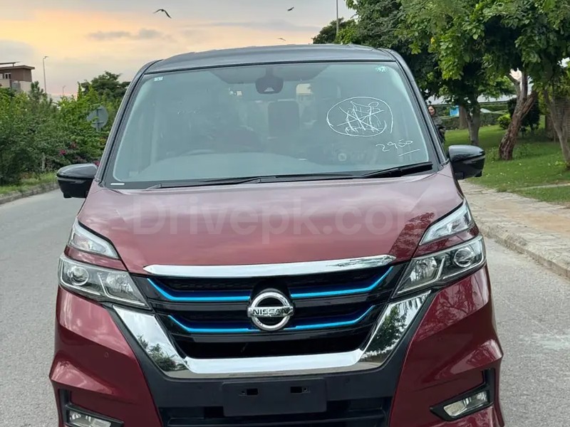 Nissan Serena 2019