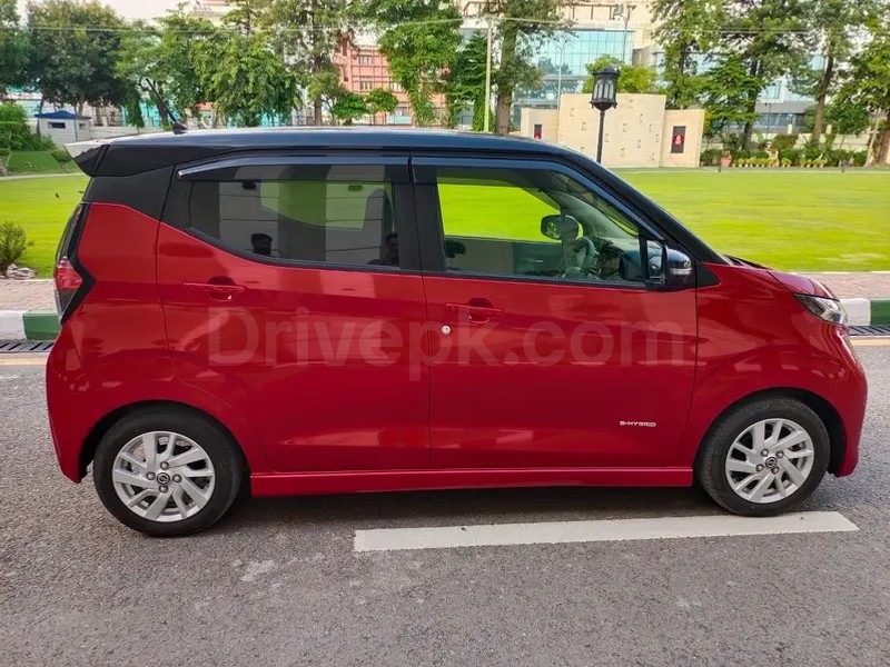 Nissan Dayz Highway Star 2022