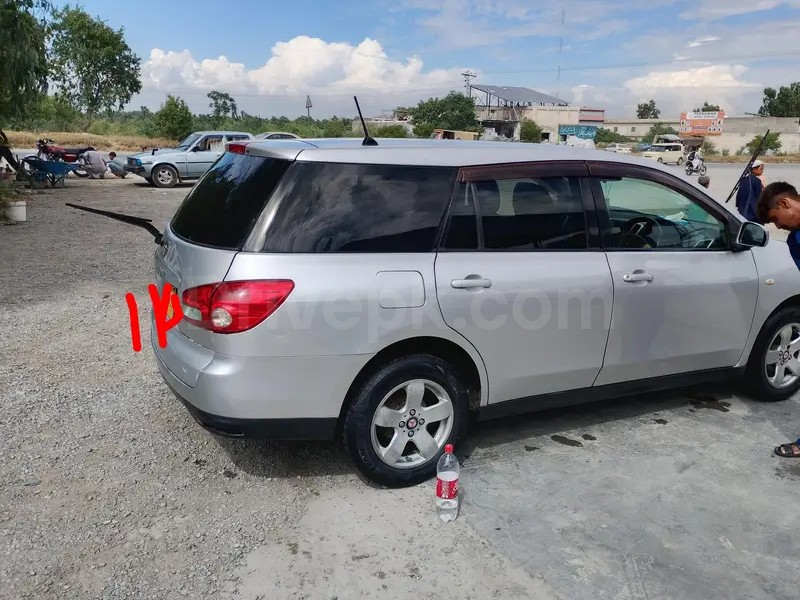 Nissan Wingroad 2012