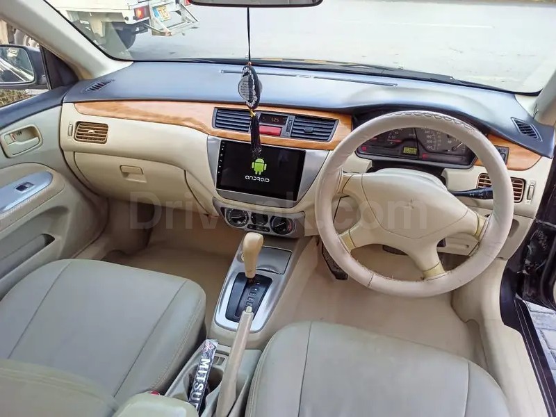 Mitsubishi Lancer 2004