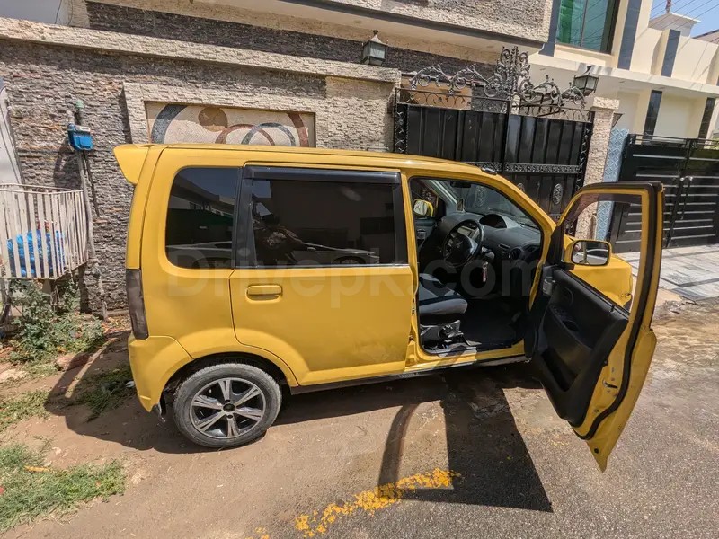 Mitsubishi Ek Wagon 2011