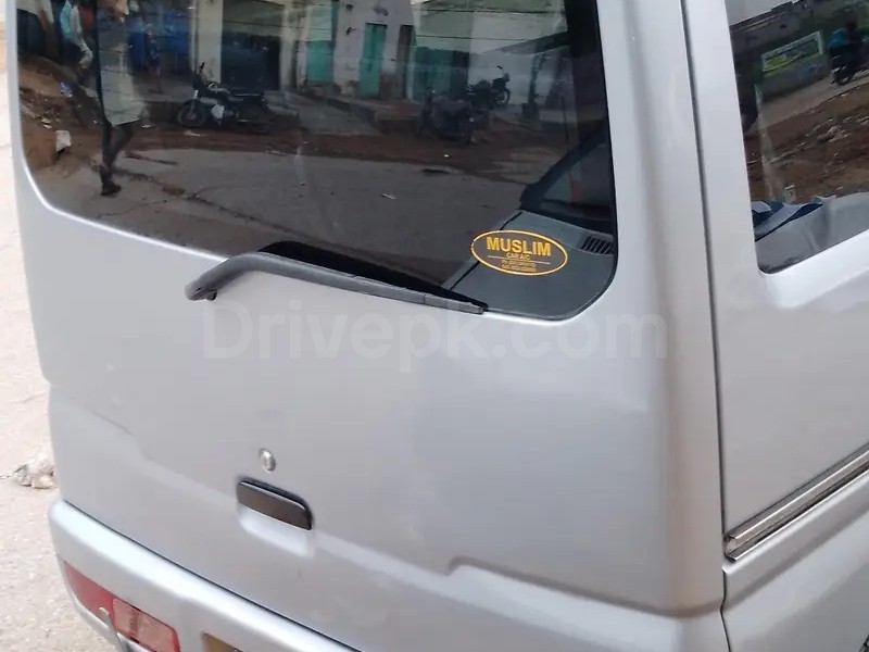 Mitsubishi Minicab Bravo 2013