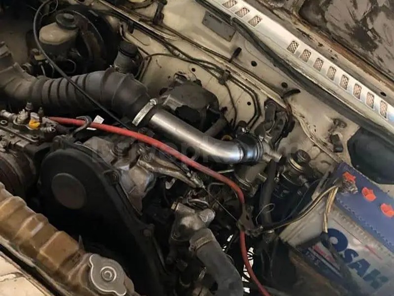 Mitsubishi Pajero 1989