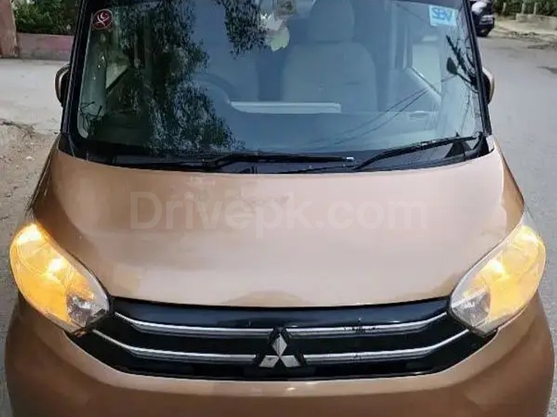 Mitsubishi EK Space Custom 2017