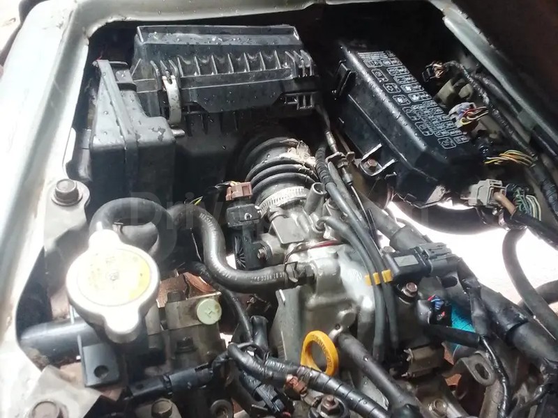 Mitsubishi Minicab Bravo 2011