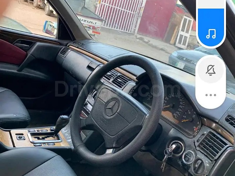 Mitsubishi Other 1998