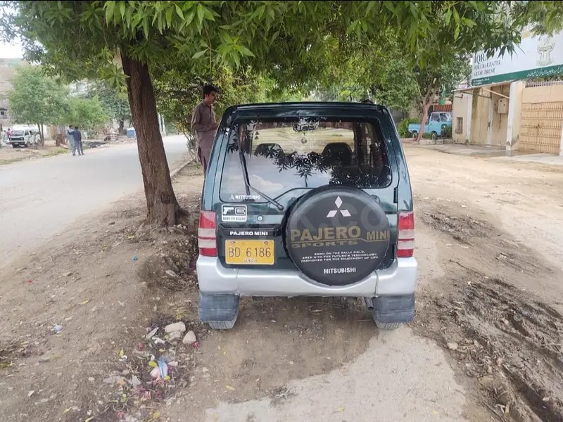 Mitsubishi Pajero Mini 1996