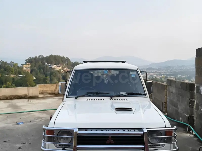 Mitsubishi Shogun 1991