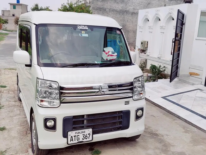 Mitsubishi Other 2019