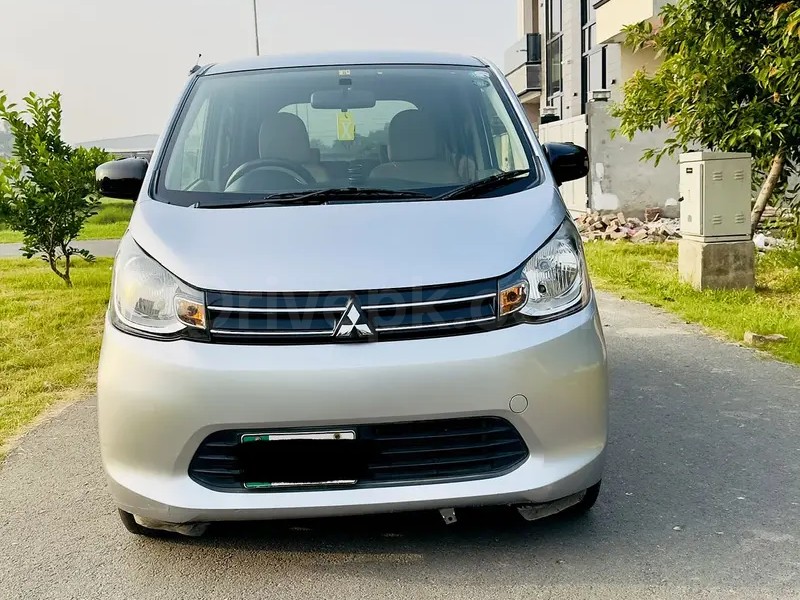 Mitsubishi Ek Wagon 2017