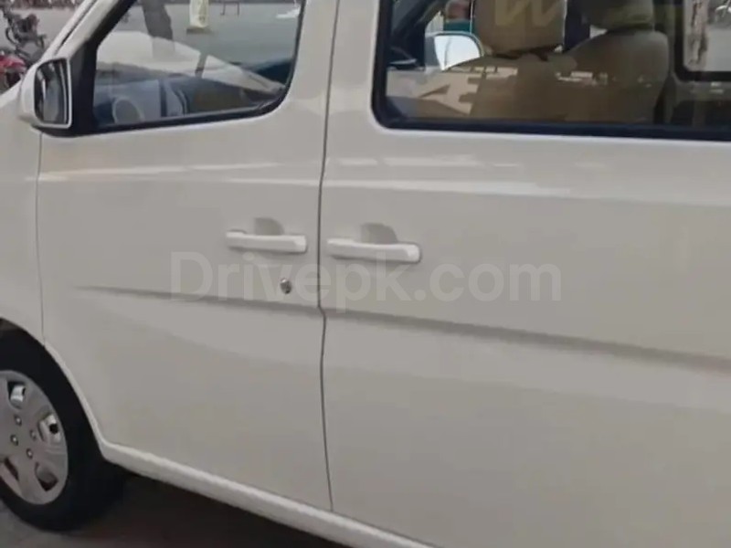 Changan Karvaan 2025