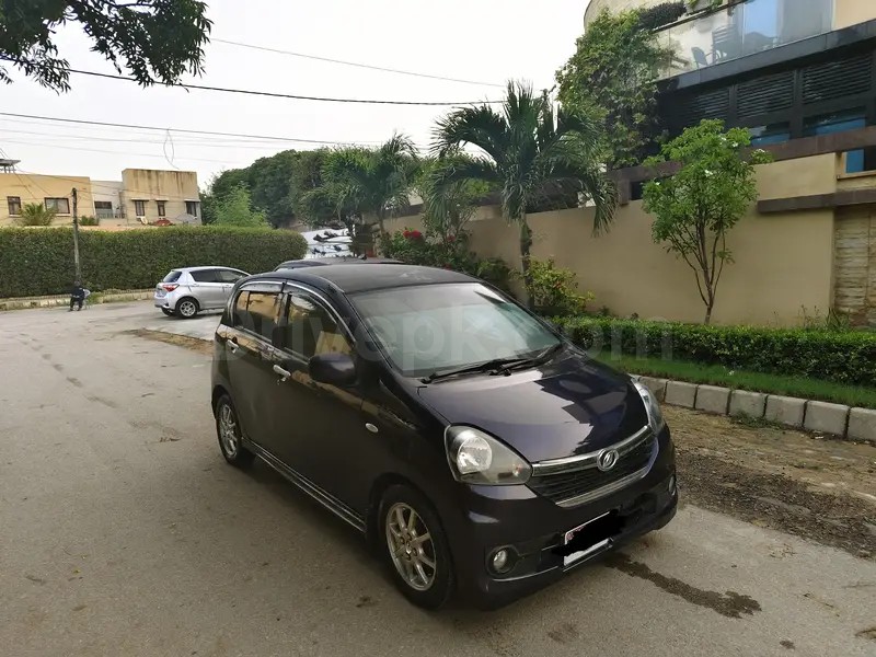 Daihatsu Mira 2014