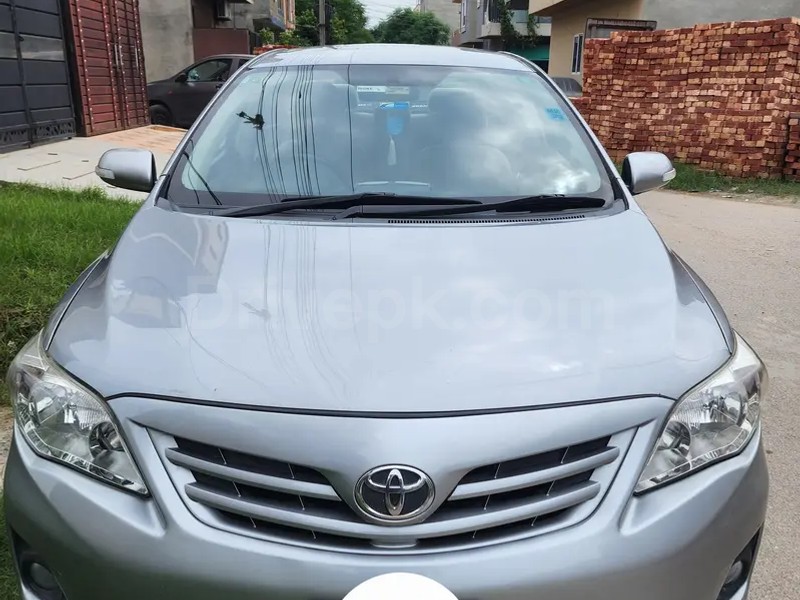 Toyota Corolla GLI 2013