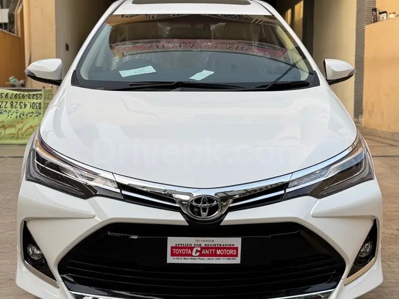 Toyota Altis Grande 2025