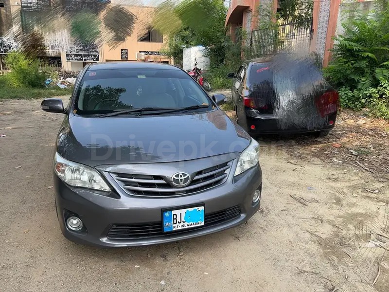 Toyota Corolla GLI 2011